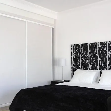 Apartment Vacations *