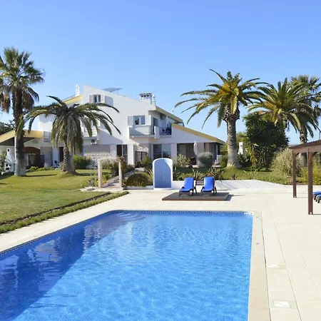 Vacations Apartment *